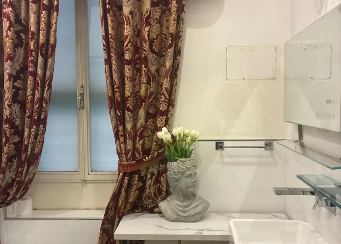 Konukevi D.r.rome Spanish Luxury
